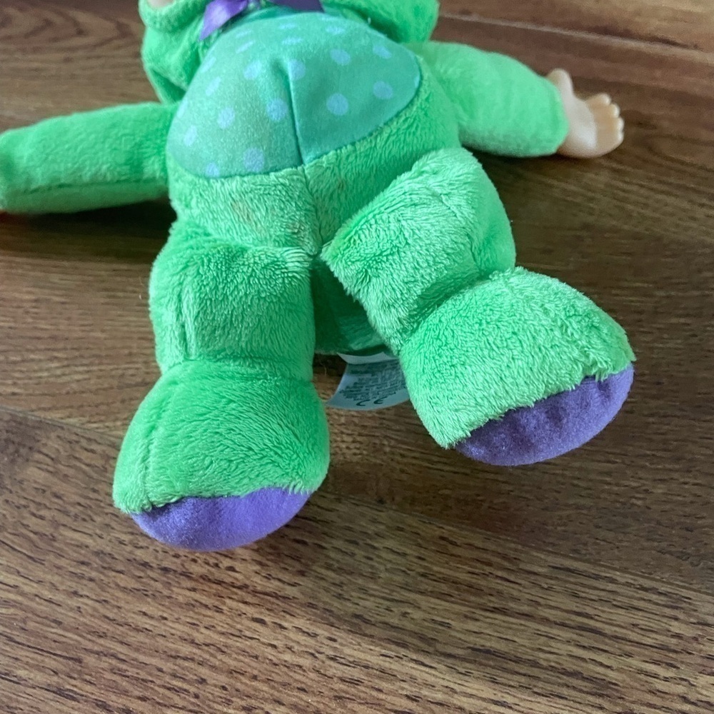 Cabbage Patch baby doll dressed as a frog - Picture 4 of 4